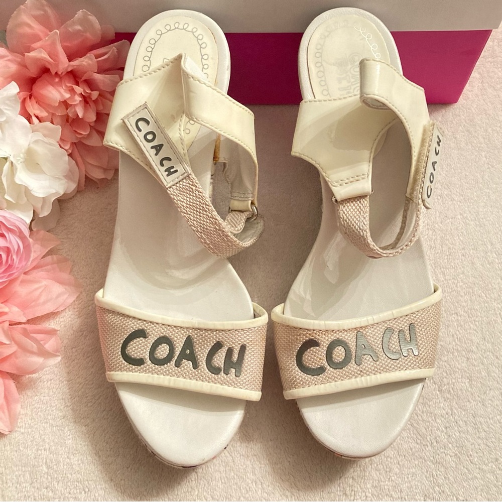 Vintage Coach Candy Hearts Poppy Hearts Wedges